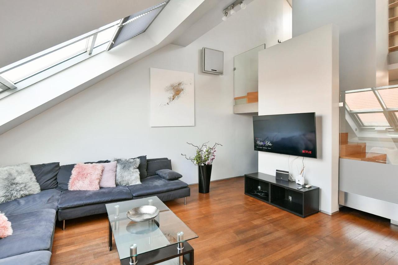 Apartament Luxury Duplex With Terrace Praga